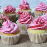 Backmischungen von Betty's Sugar Dreams: Kokos-Cranberry-Cupcakes